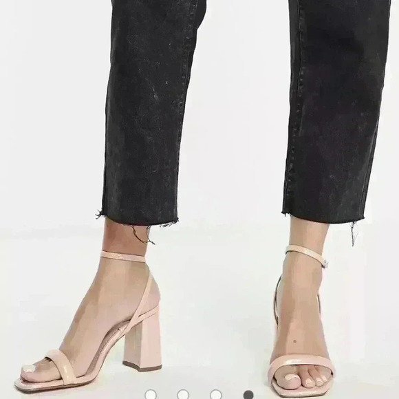 ASOS DESIGN Hilton Barely There Block Heeled Sandal Beige Heel 3" Strappy Size 9 - Picture 12 of 12